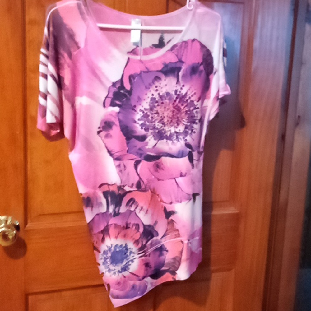 Short sleeve shirt
